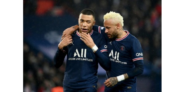 Neymar et Mbappé réconciliés